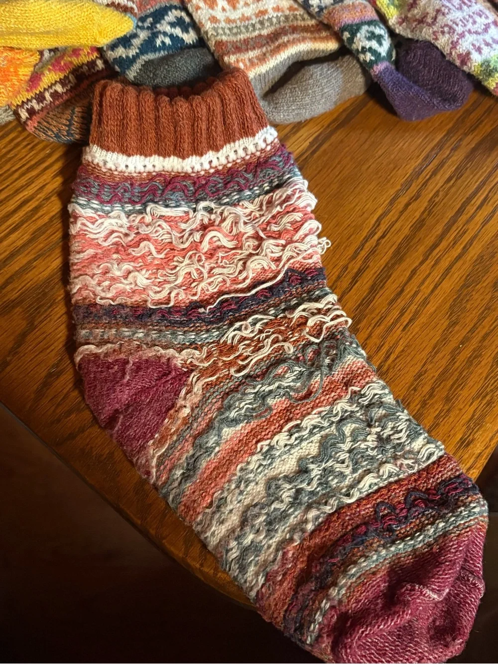 10 pairs of multi colored striped socks, women’s sz medium
